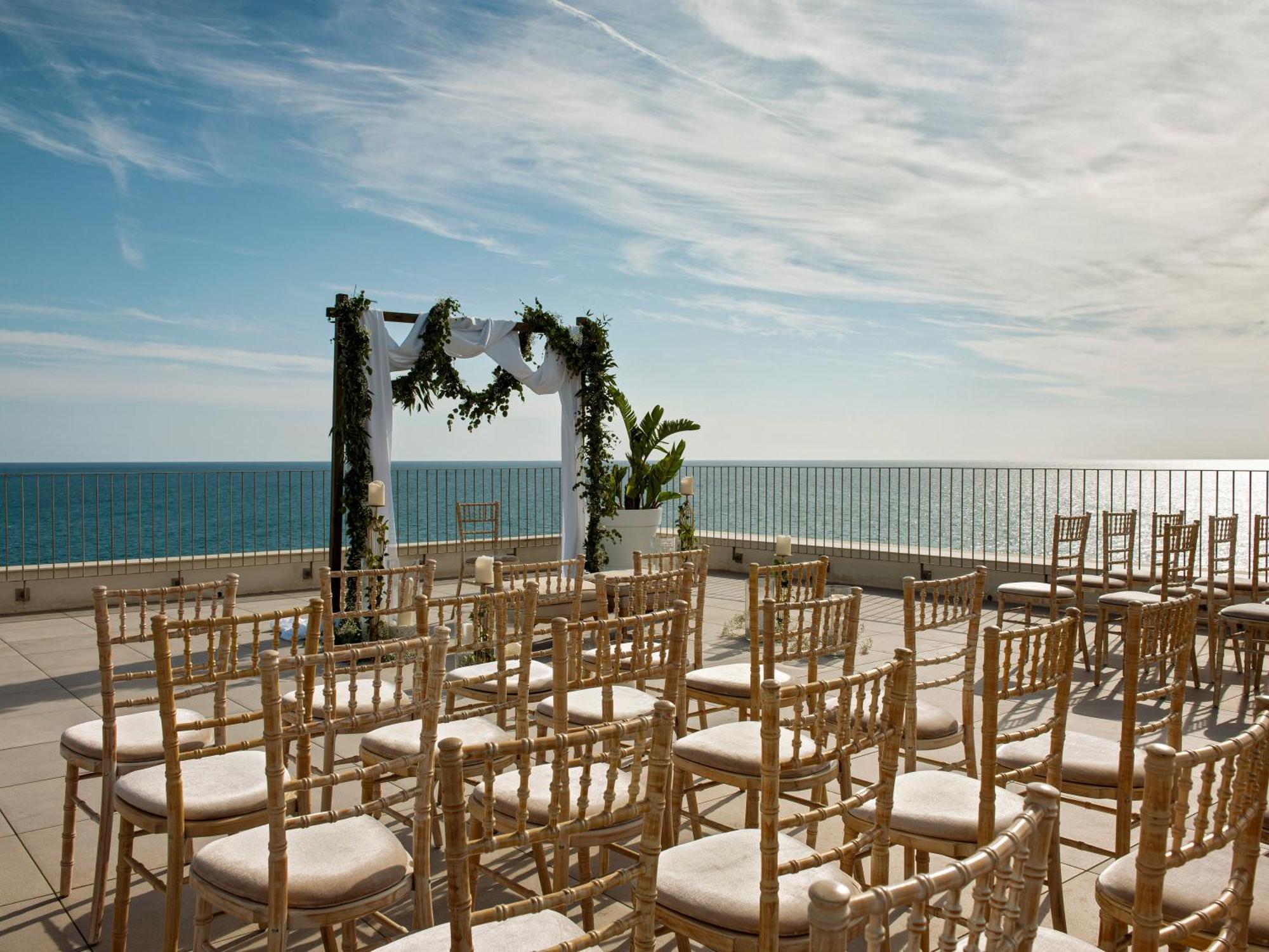 Hotel Me Sitges Terramar Esterno foto The rooftop at the Beverly Hills Hotel